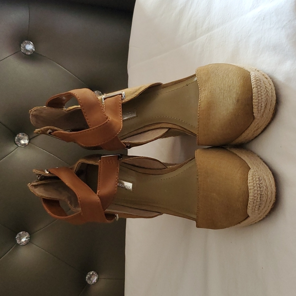 BCBG SHOES